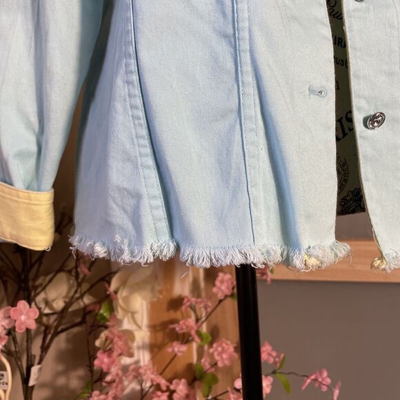 Quacker Factory Jeweled Raw Hem Distressed Blue Jean Denim Shirt Jacket Women S - Picture 3 of 10